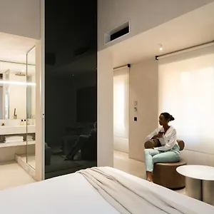 Hotel Scenario, Rome